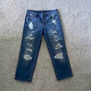 Hollister Cropped Ripped Boyfriend Jeans